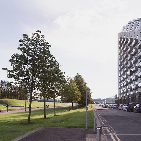 Pass The Keys Lovely 2-Bed Flat Glasgow Harbour Free Parking Екстериор снимка