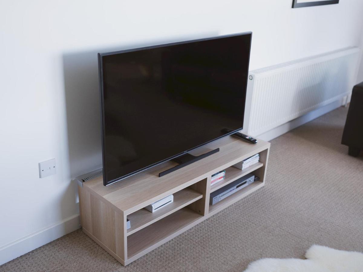 Pass The Keys Lovely 2-Bed Flat Glasgow Harbour Free Parking Екстериор снимка